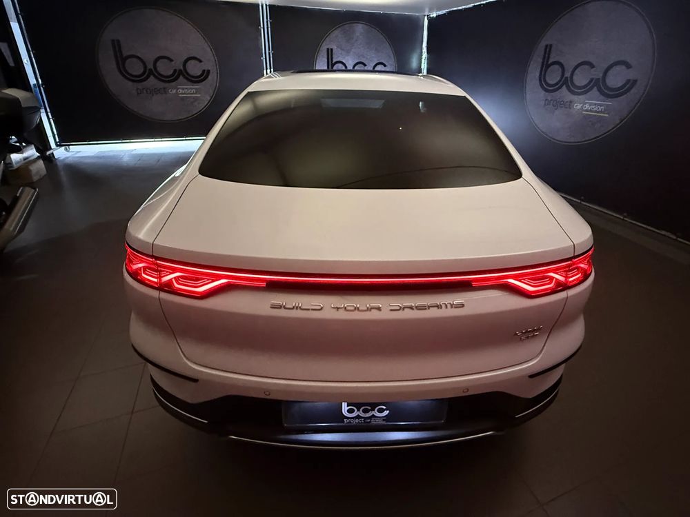 BYD Han 85.4 kWh AWD Executive - 10
