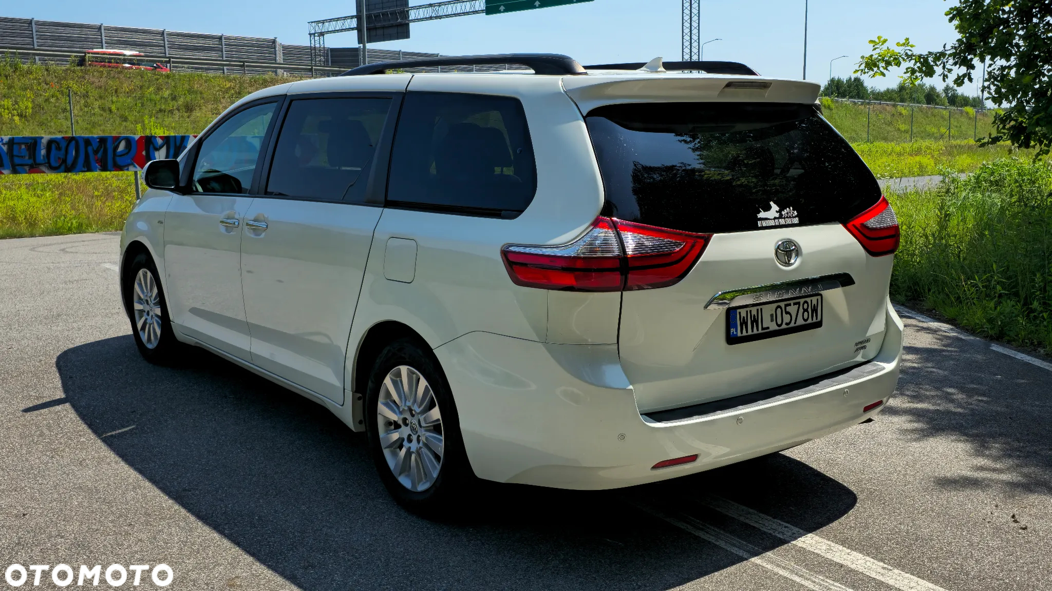 Toyota Sienna 3.5 V6 XLE AWD - 4