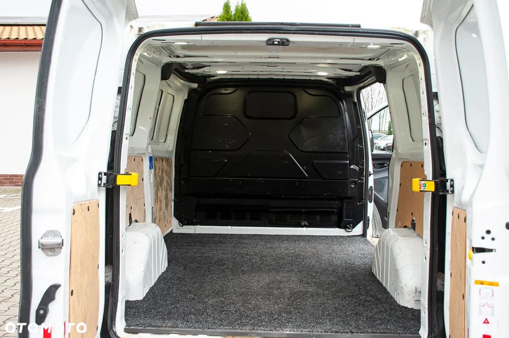 Ford TRANSIT CUSTOM - 24