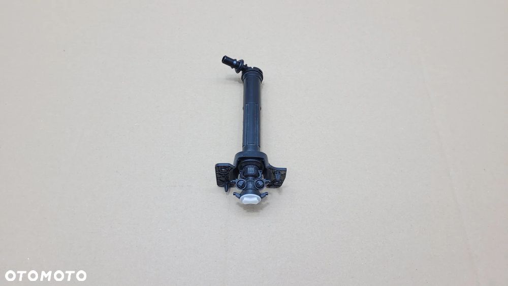 AUDI E-TRON SPRYSKIWACZ DYSZA LAMPY LEWY 4KE955101 - 2