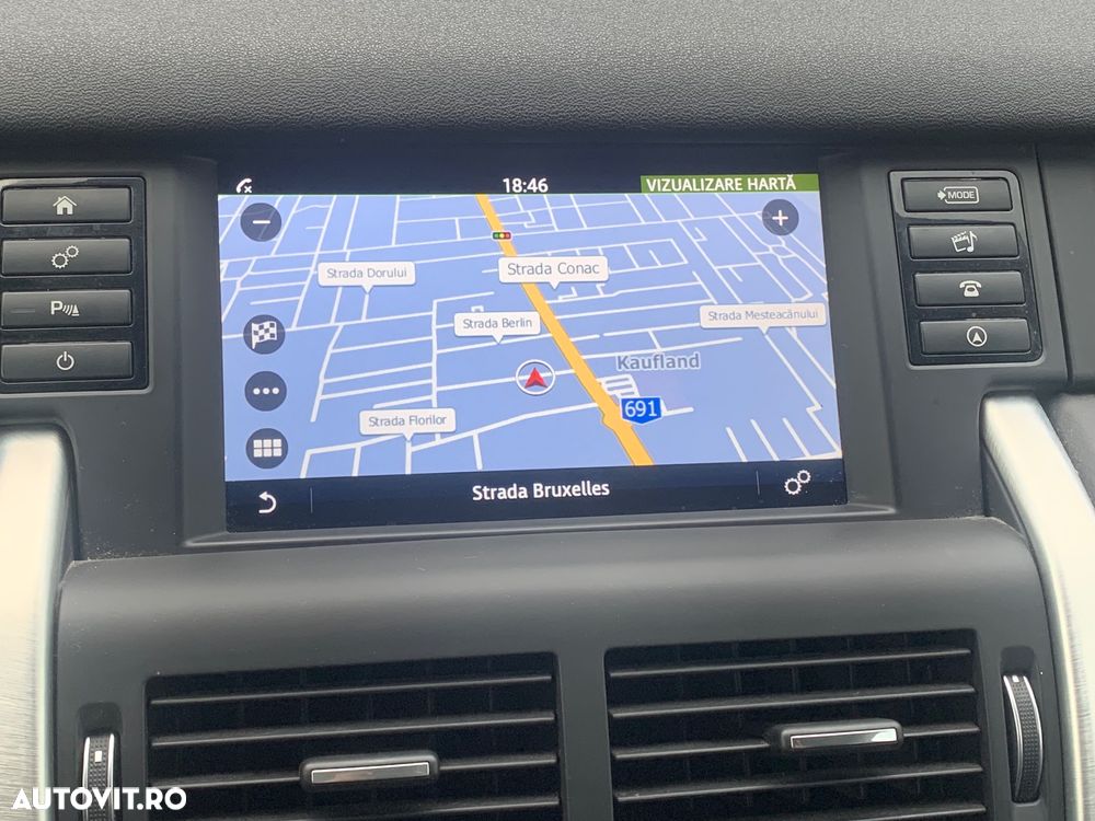 Land Rover Discovery Sport - 7