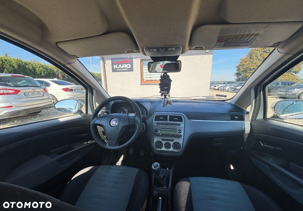 Fiat Punto - 18
