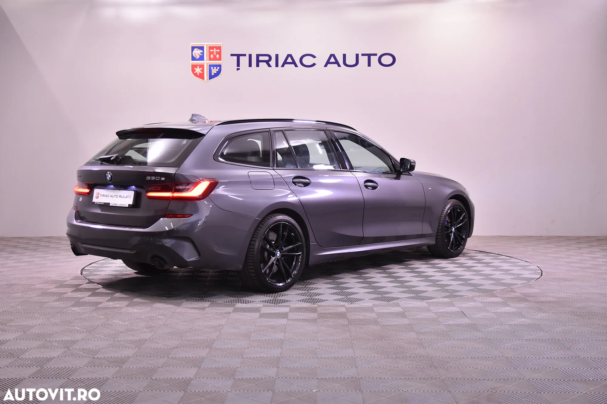 BMW Seria 3 330e Touring xDrive Aut. M Sport - 5