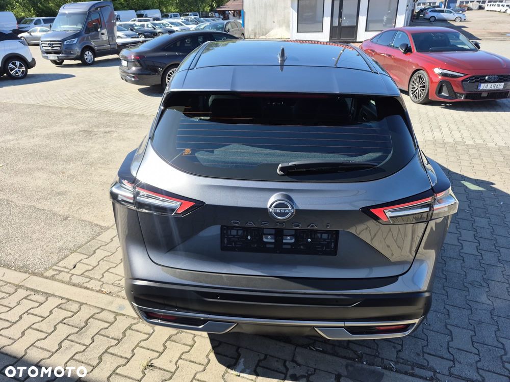 Nissan Qashqai - 10