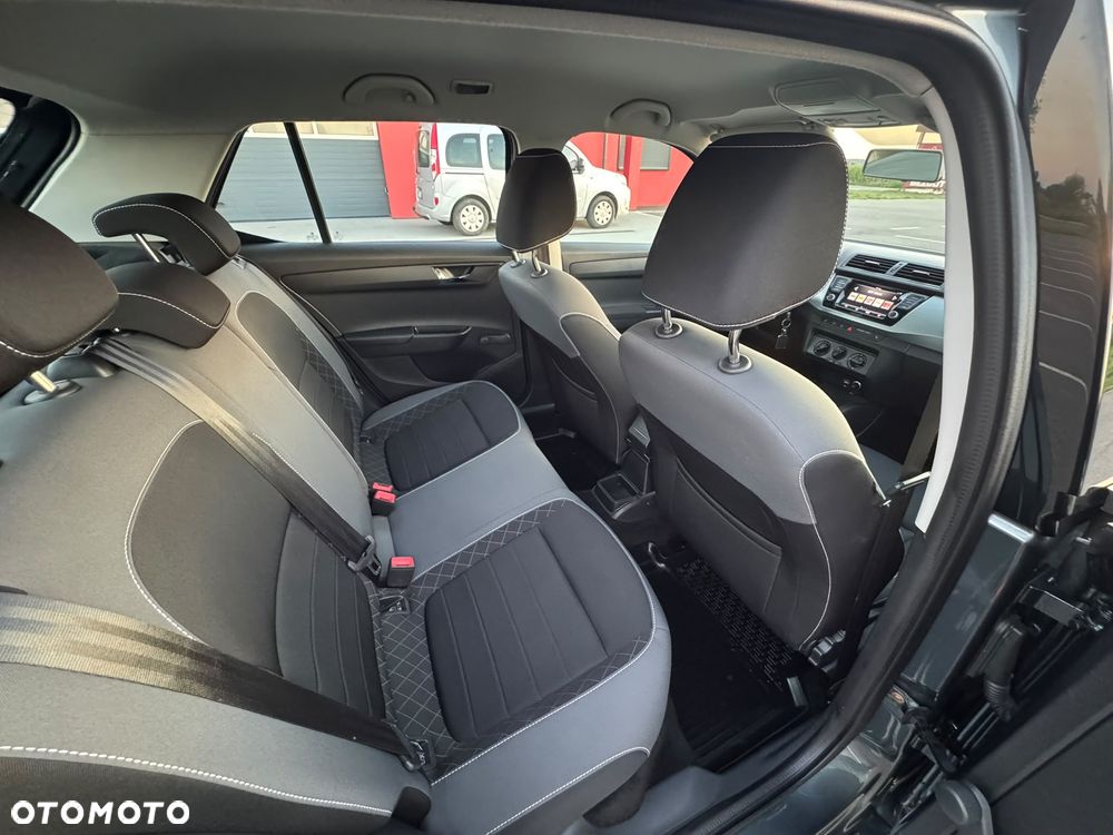 Skoda Fabia 1.0 TSI Style - 22