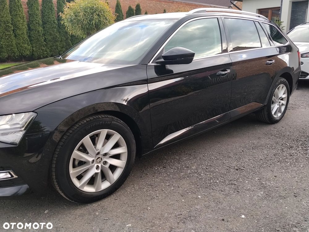 Skoda Superb 2.0 TDI Style DSG7 - 8
