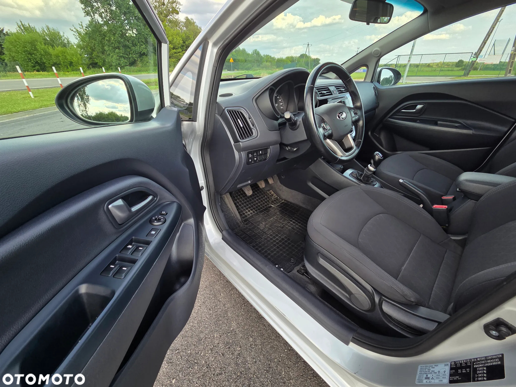 Kia Rio 1.4 XL - 12