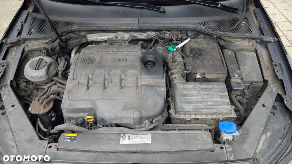 Volkswagen Passat 2.0 TDI BMT Comfortline - 22