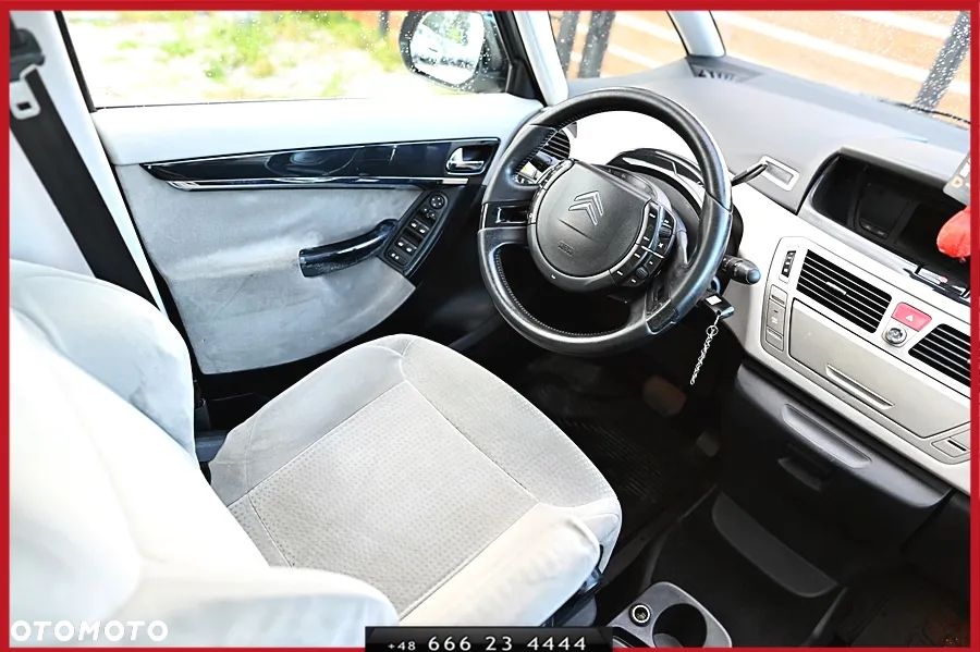 Citroën C4 Picasso 2.0 HDi Equilibre Exclusive - 21