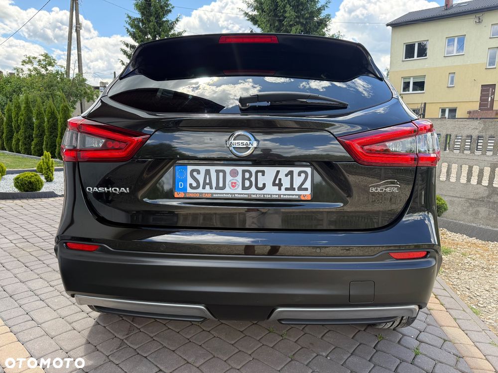 Nissan Qashqai 1.6 DIG-T N-Connecta - 29