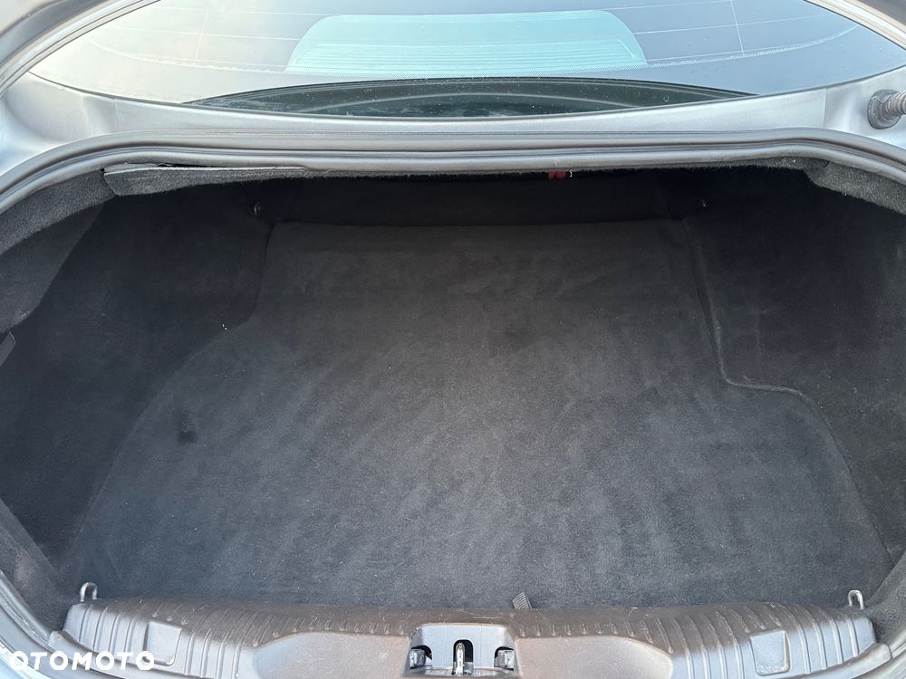Jaguar XF XFR 5.0 V8 Kompressor - 32