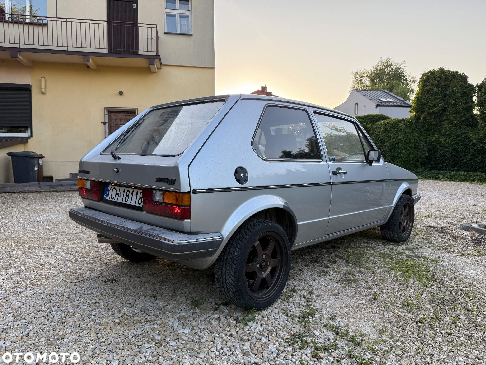 Volkswagen Golf 1.6 CL - 4