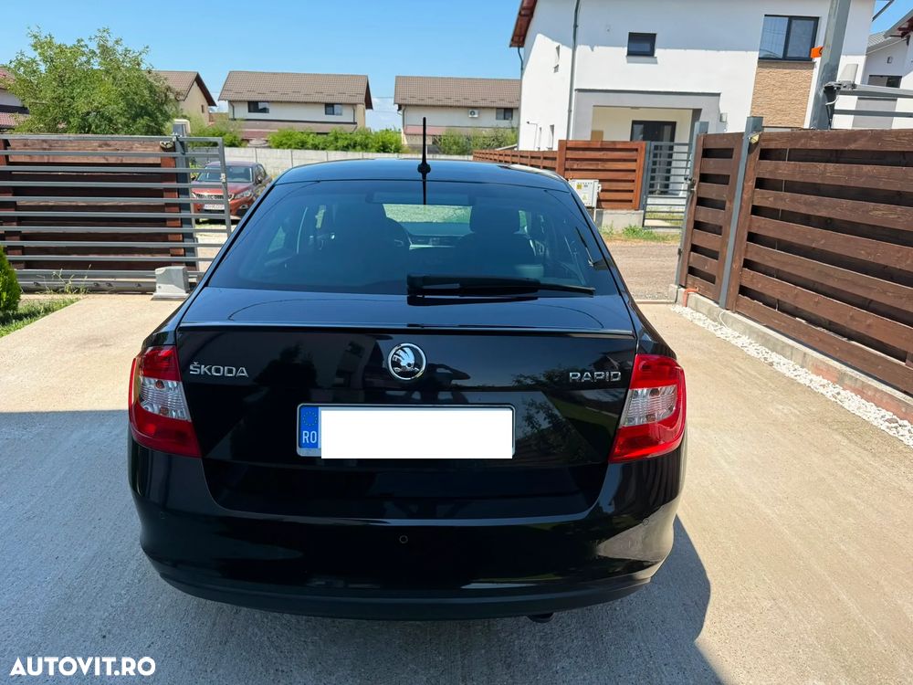 Skoda RAPID 1.4 TSI DSG Style - 2