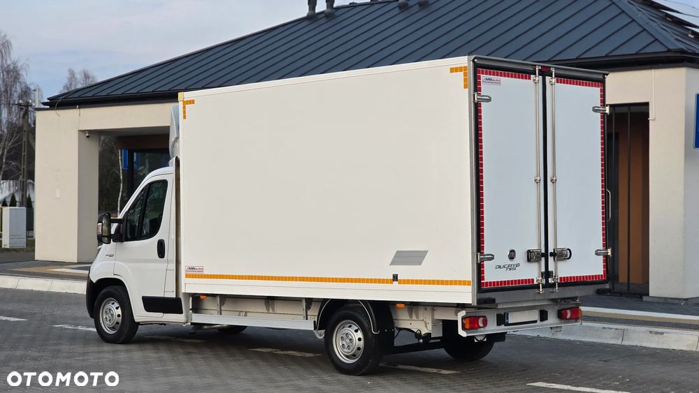 Fiat DUCATO MAXI ❗️DUŻY KONTENER / IZOTERMA 8EP MRAUTO / PODUSZKI PNEUMATYCZNE / SALON POLSKA / 1 WŁ / PO DUŻYM SERWISIE / TEMPOMAT / NAVI / PODUSZKI PNEUMATYCZNE / JAK NOWY ❗️❗️ - 15