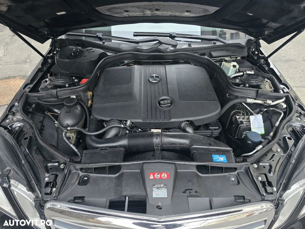 Mercedes-Benz E 220 CDI DPF BlueEFFICIENCY Automatik - 10