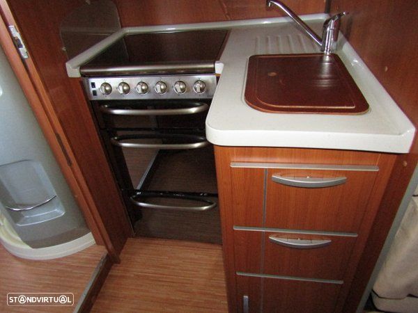 McLouis Tandy CAMA CENTRAL C/ EXTRAS - 17