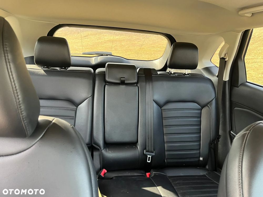 Ford Edge - 17
