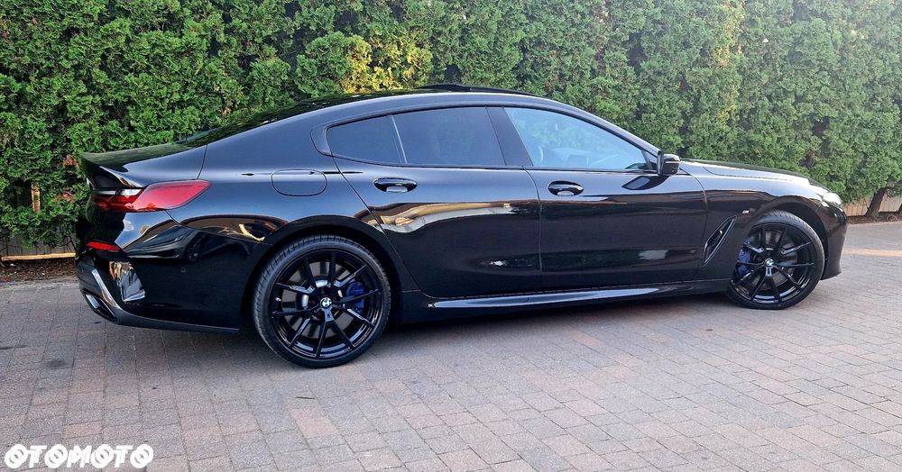 BMW Seria 8 - 33