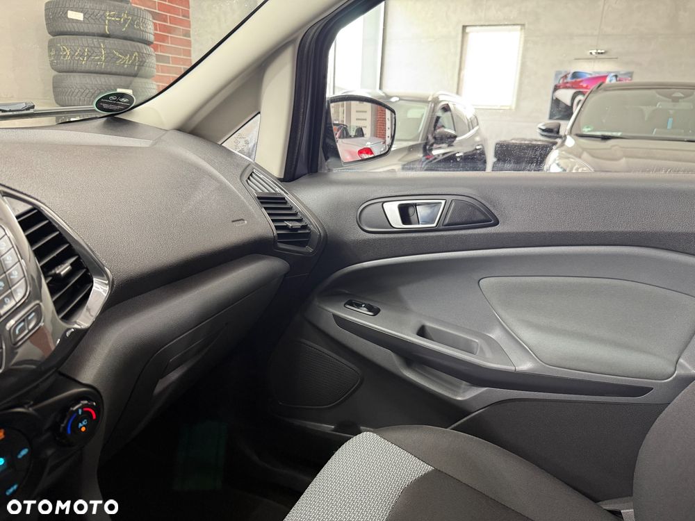 Ford EcoSport 1.0 EcoBoost TITANIUM - 23
