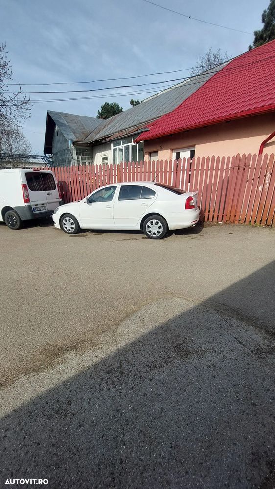 Skoda Octavia 1.6 TDI Classic - 8