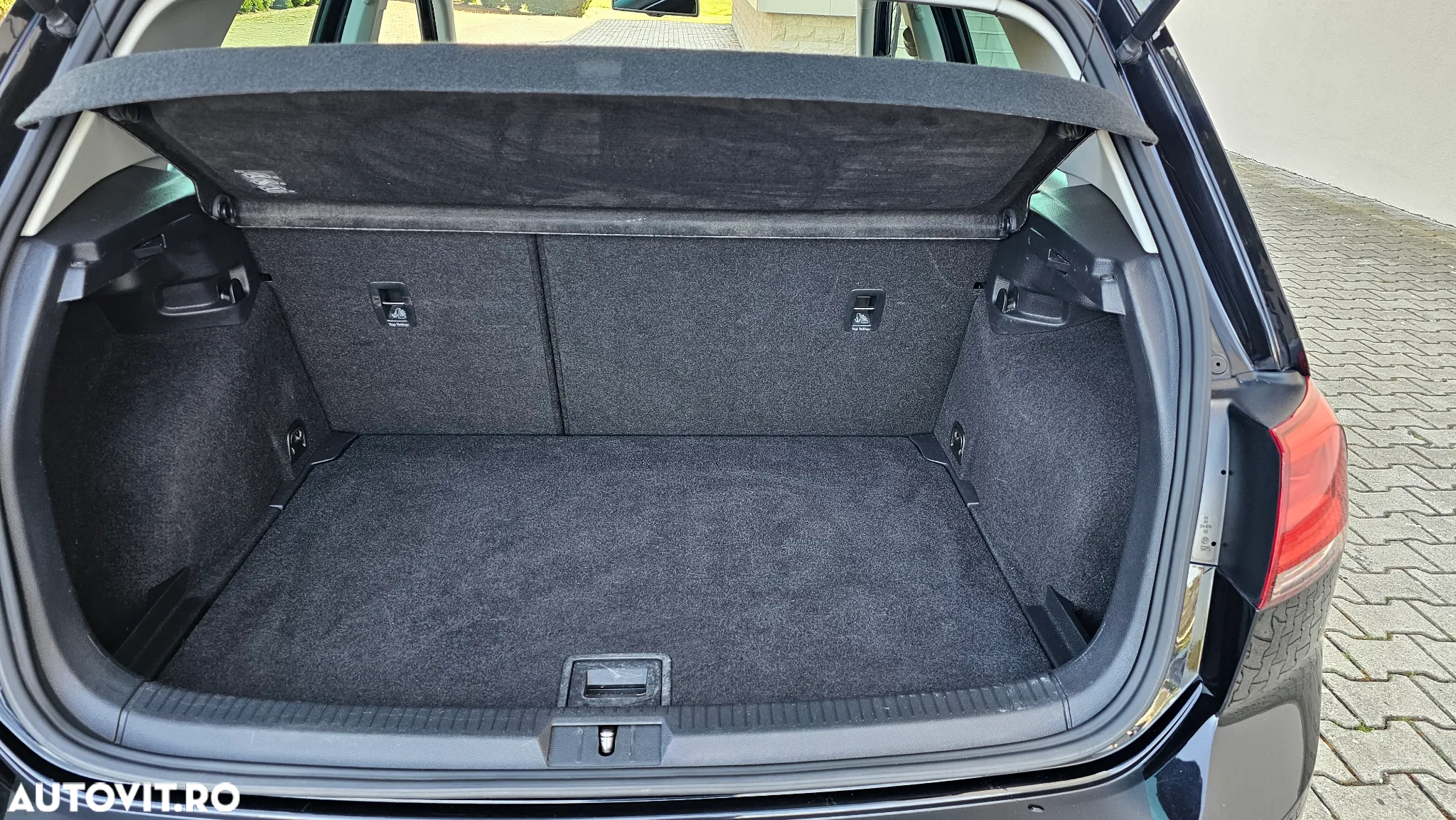 Volkswagen Golf 1.2 TSI BlueMotion Technology Highline - 23