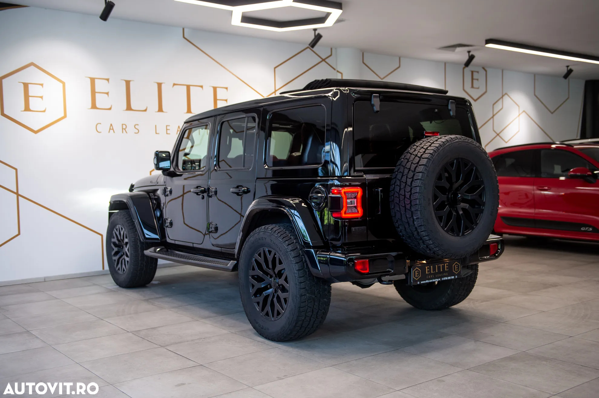 Jeep Wrangler - 5
