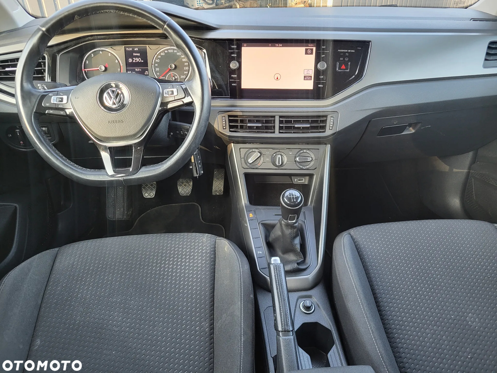 Volkswagen Polo - 18