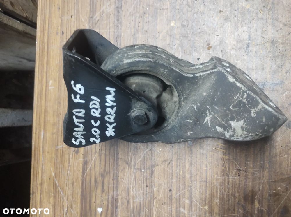 Hyundai santa fe I 2,0crdi łapa poduszka skrzyni biegów - 1