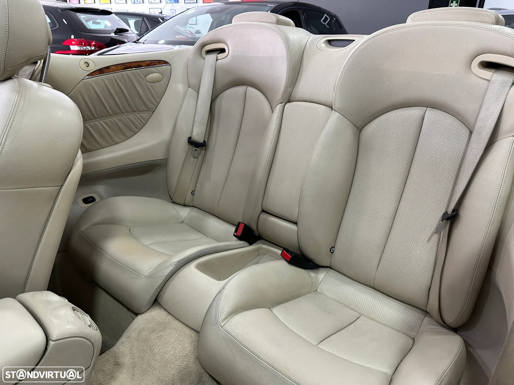 Mercedes-Benz CLK 200 K Elegance - 22