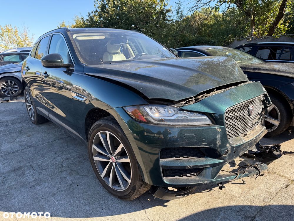 Jaguar F-Pace - 3