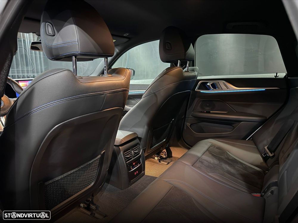 BMW i4 M50 Gran Coupe - 33