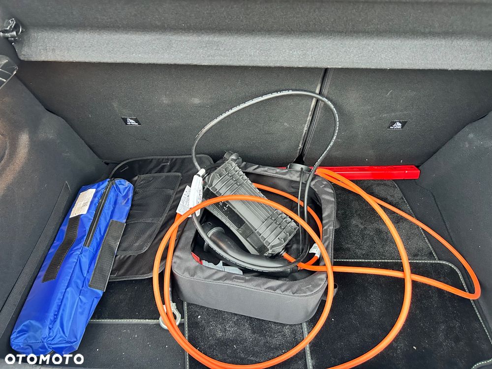 Peugeot 208 Elektromotor 136 GT - 27