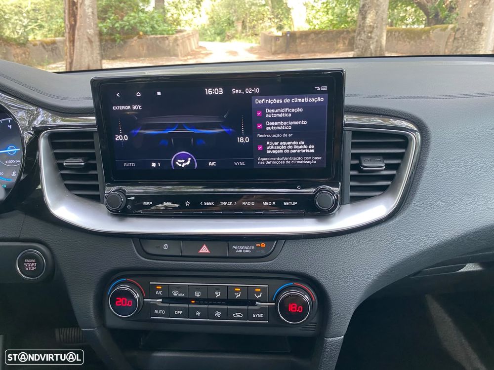 Kia XCeed 1.0 T-GDi Tech 7DCT - 21
