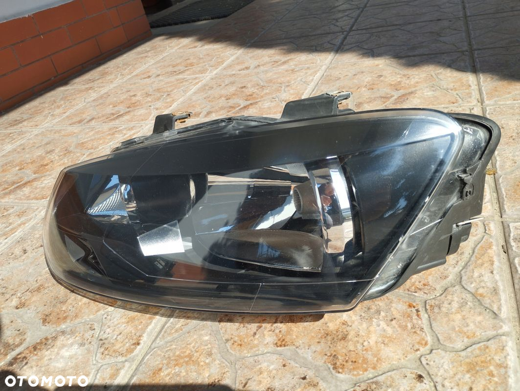 Lampa lewa ZWYKŁA VW POLO 6R 2009-2013 6R1941015E - 2