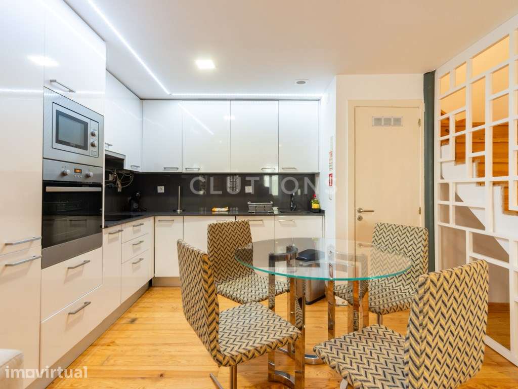 Arrendamento Duplex T2 totalmente mobilado - Centro de Cascais - Grande imagem: 4/18