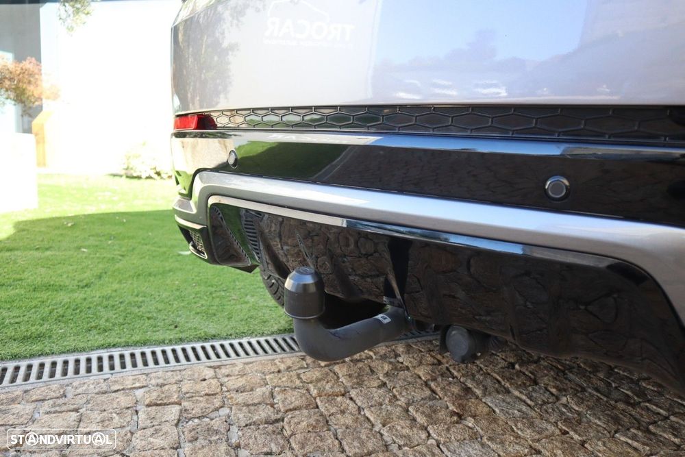 Land Rover Discovery Sport P300e Dynamic HSE - 15