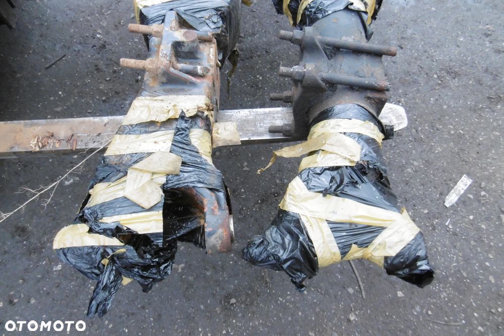 Obudowa mostu Man F2000 TGA TGS 4x4 6x6 8X8 - 2