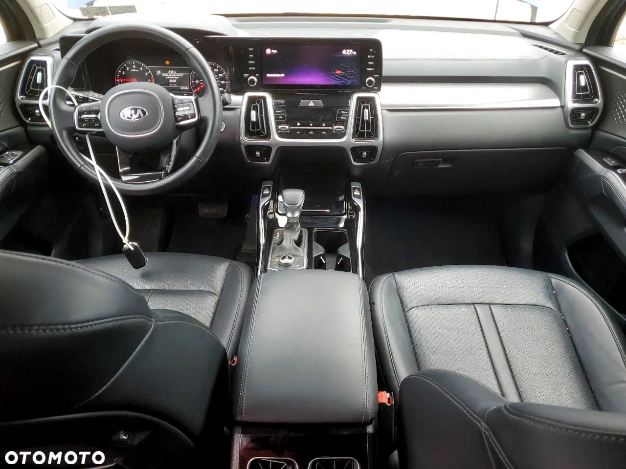 Kia Sorento - 9