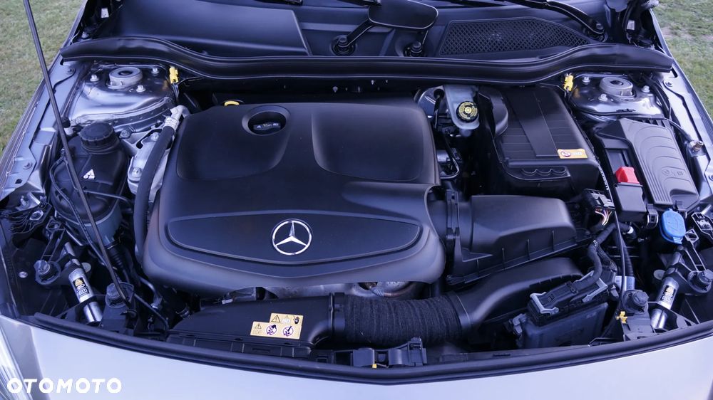Mercedes-Benz Klasa A 250 Sport 4Matic 7G-DCT - 14