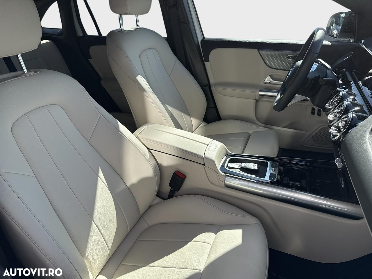 Mercedes-Benz GLA 250 e - 20