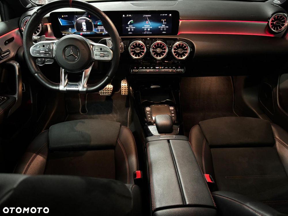 Mercedes-Benz Klasa A 35 AMG 4-Matic 7G-DCT - 17
