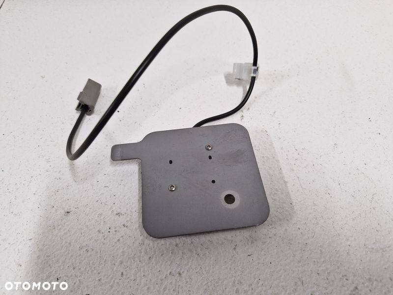 MITSUBISHI OUTLANDER III 3 2.0 HYBRYDA ANTENA GPS 8751A046 - 3
