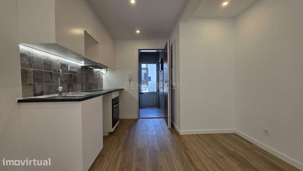 Apartamento T2  Renovado em Águas Livres, Amadora - Grande imagem: 3/26