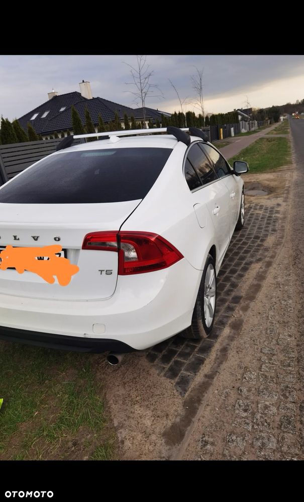Volvo S60 2.5 T5 - 7