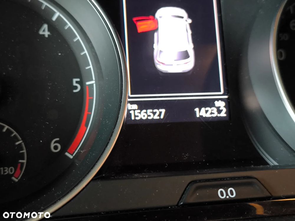 Volkswagen Golf 2.0 TDI BlueMotion Technology Allstar - 16
