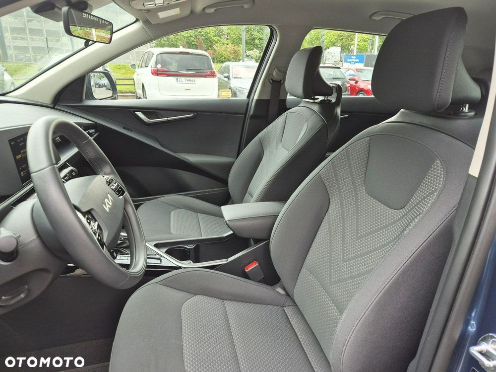 Kia Niro 1.6 GDI Hybrid M - 11