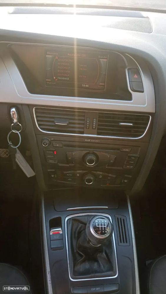 Audi A4 Avant 2.0 TDI - 14