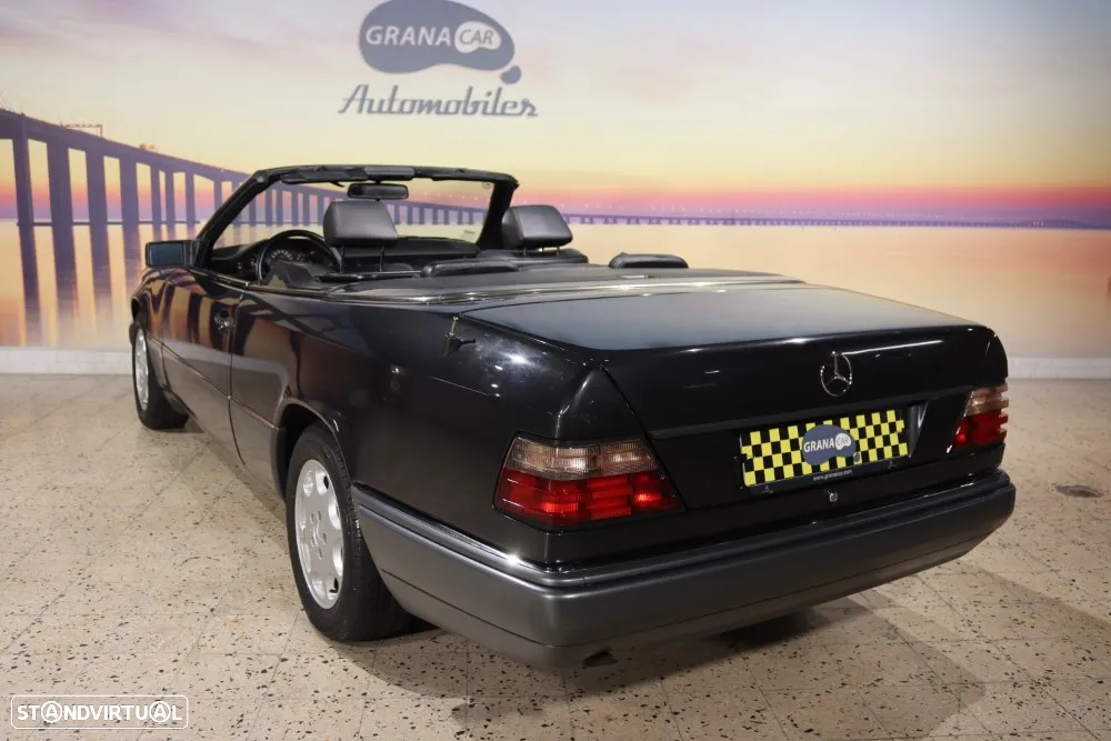 Mercedes-Benz E 220 - 2