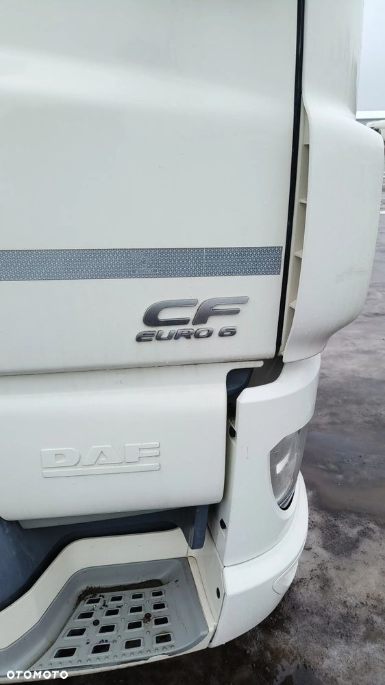 DAF CF - 16