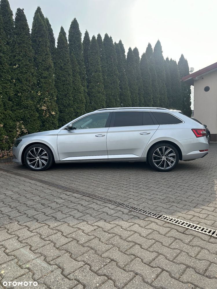 Skoda Superb 2.0 TDI DSG L&K - 6